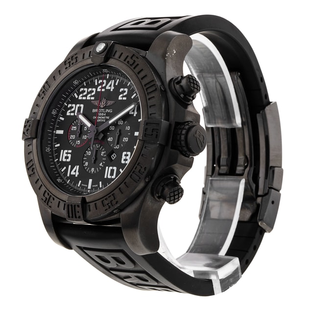 Breitling Super Avenger M22330 Image 2